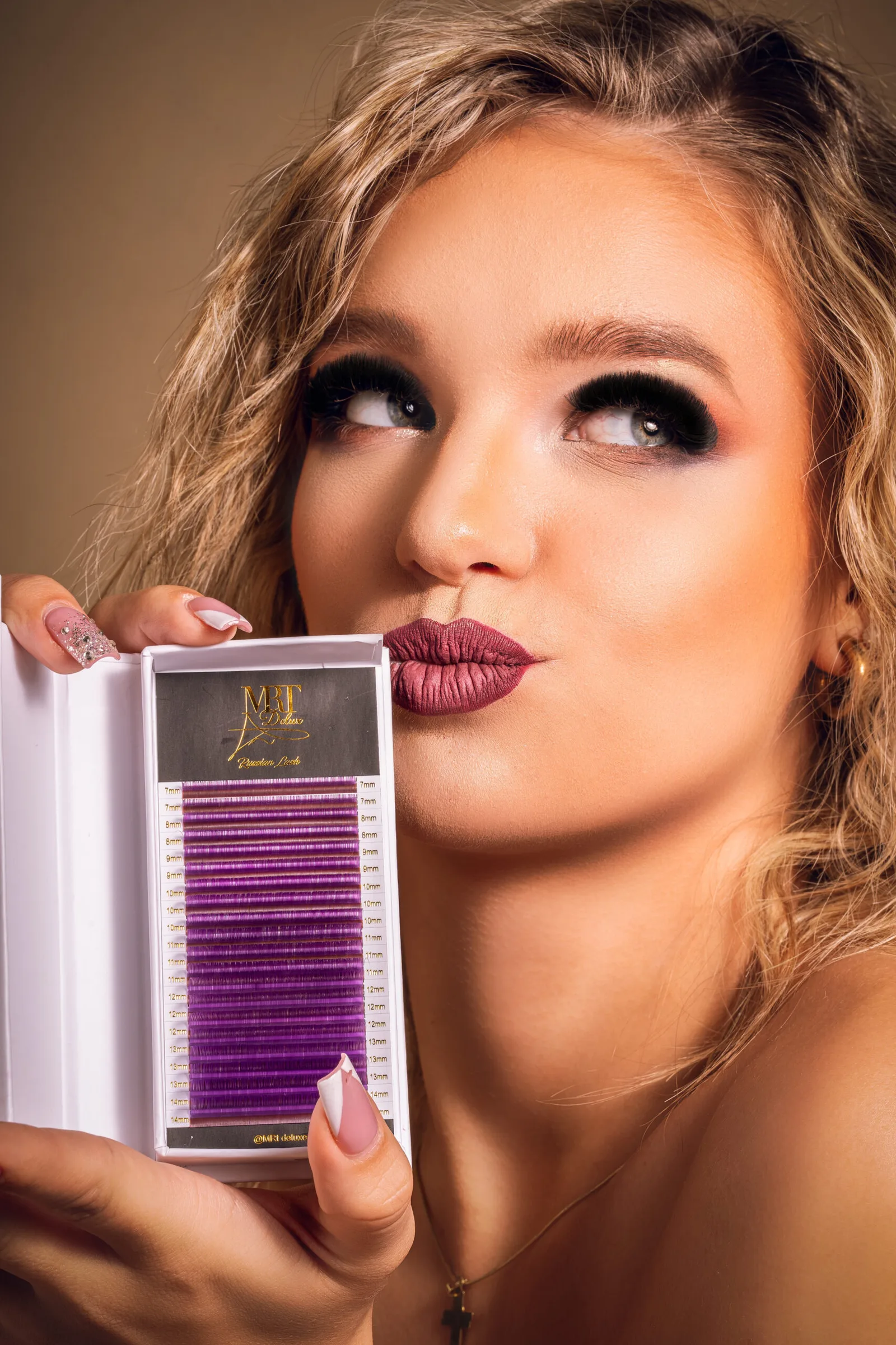 MRT Delux Fantasy Lash Art | Színes műszempillák (D, CC – 0,07)